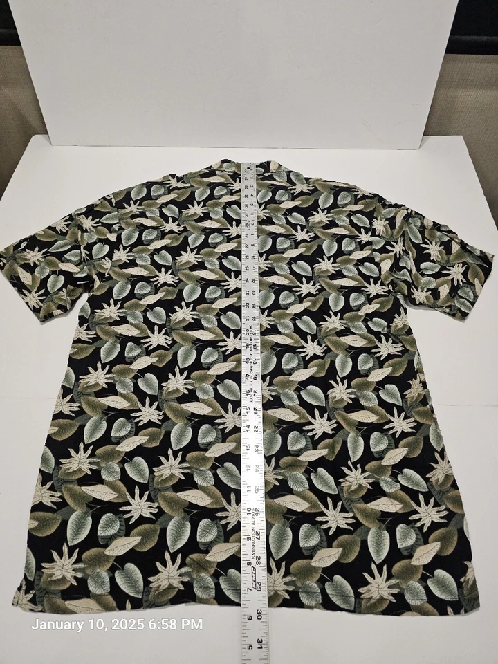 Camisa Hawaiana Sun Informals Rayón Talla M Diseño Hoja Manga Corta con Bolsillo. Foto 3 de 4