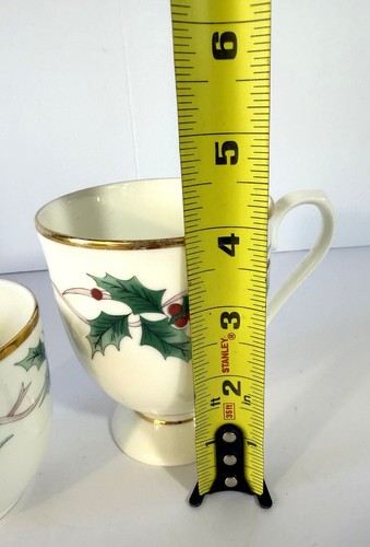 Mikasa Ribbon Holly Bone China Holiday Mugs Set Of 2 Gold Trim Christmas 20B - Picture 7 of 10