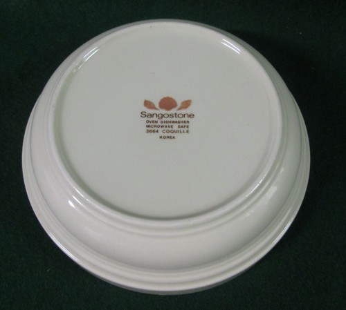 SANGO Coquille 3664 6.5" Cereal Bowl - Coral & Gray Shells - Picture 4 of 4
