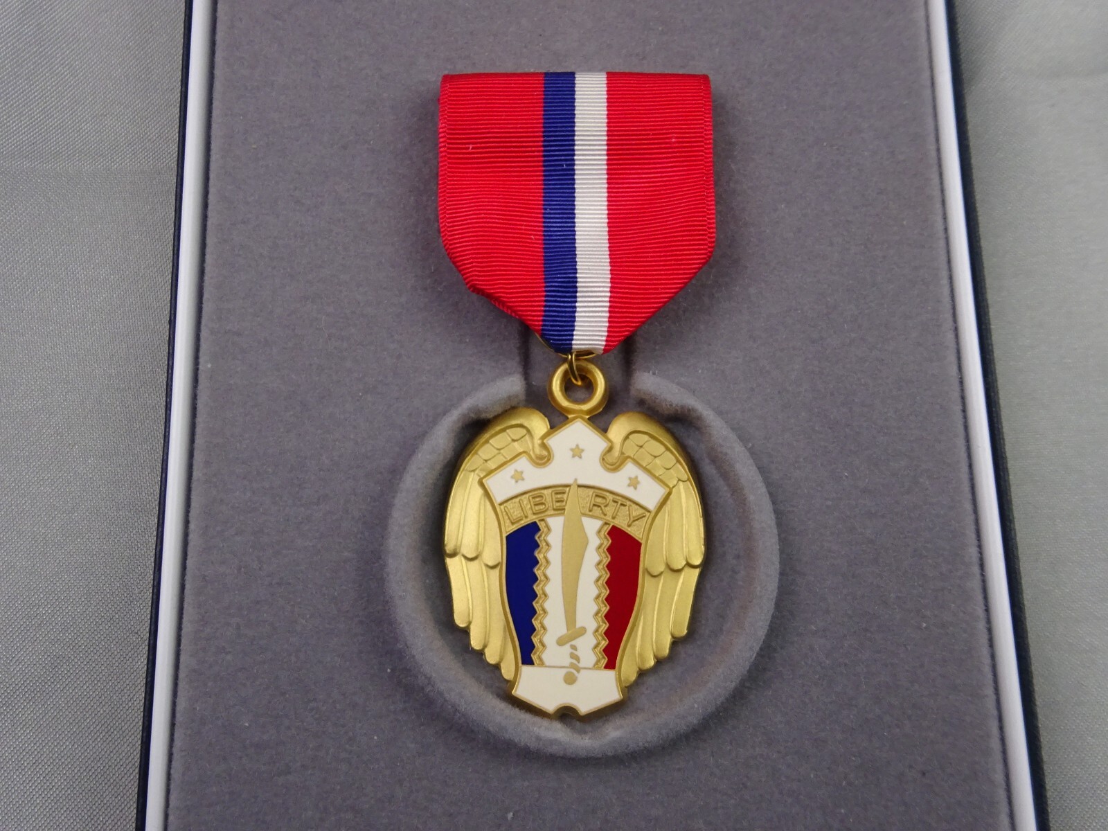 Picture 2 of 10