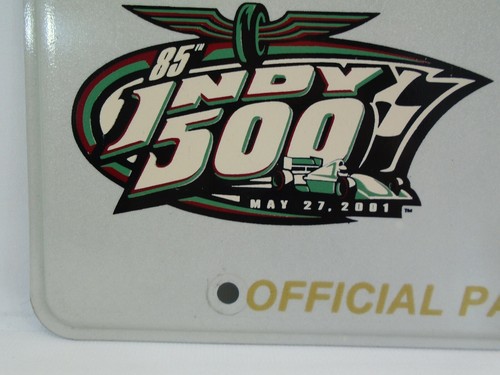 2001 Indianapolis 500 Pace Car License Plate #48 Oldsmobile Bravada IMS - Picture 5 of 8