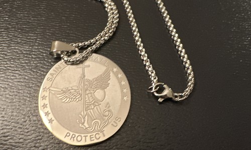 Saint Michael Pendant Necklace With Short 19 Inch Necklace - Great Gift - Picture 5 of 5