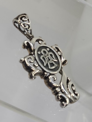 Vintage Sterling Silver Open-Work Scrolling Waves Guardian Angle Cross Pendant - Picture 9 of 9