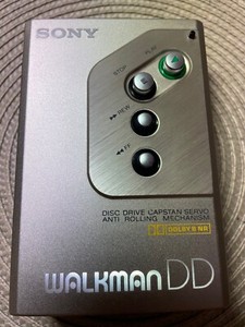 【新品未使用】SONY WALKMAN DD WM-DD 当時物 Y2109 新品未使用】SONY WALKMAN DD WM-DD 当時物 Y2109