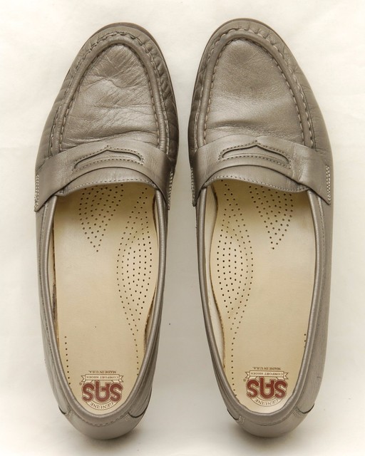 SAS Tripad Comfort Shoes Women's Size 9 N Silver Leather Loafers