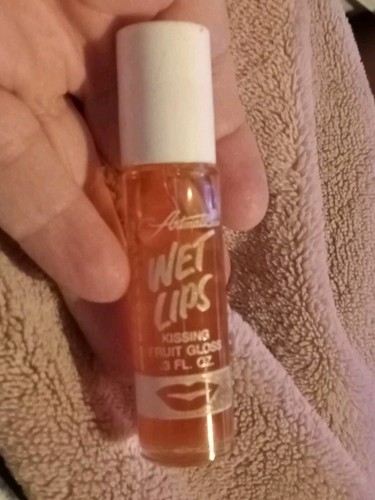 Tocador de nostalgia de 0,3 OZ frambuesa fruta besando labios mojados vintage de los 80 - Imagen 7 de 10