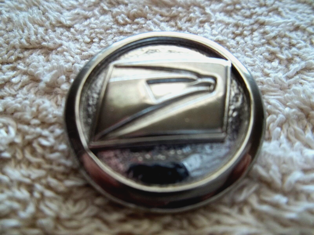 Button Cover Silver Tone Metal Detailed Eagle Head Design Button Cover Silver Tone Metal Detailed Eagle Head Design