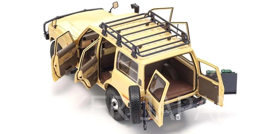 KYOSHO ORIGINAL 1/18 Toyota Land Cruiser 60 with optional