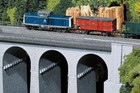 Bild 2 von 4