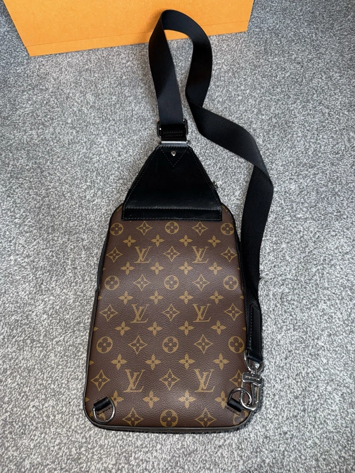 Bolso bandolera Louis Vuitton Avenue casi nuevo monograma lona Macassar 2023 AUTÉNTICO Foto 2 de 4