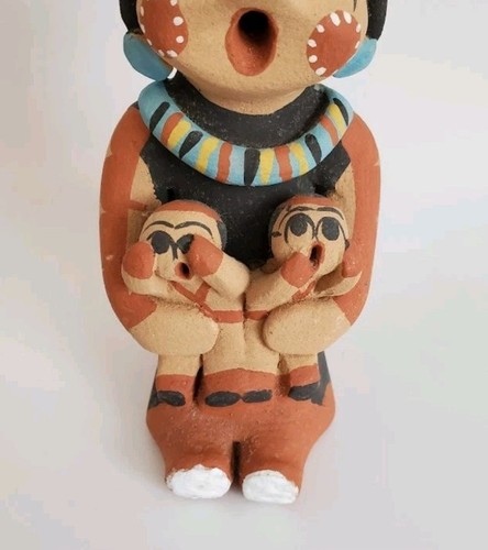 VTG Pueblo Pottery H Sando Storyteller Doll Jemez Native American 3 Babies Kids - Picture 6 of 10