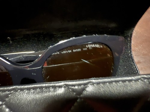 Women's Chanel Sunglasses Chanel Logo Black Frames - Picture 6 of 8