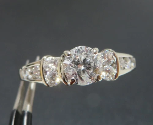 18K/PLATINUM ROUND DIAMOND ENGAGEMENT RING 1.00 tcw SZ 8 4.00 grams (G133389)