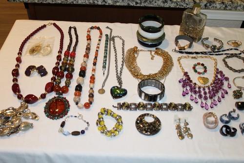 Assorted Costume Jewelry (lot) Steam Punk and More - Picture 4 of 15