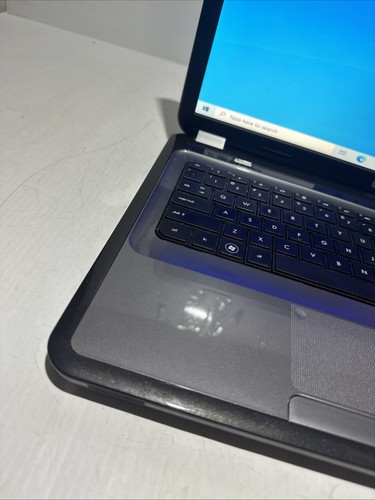 Hp Pavilion G7 17" Laptop i3 M380 4gb Ram 256gb SSD Windows 10 Home - Picture 2 of 13