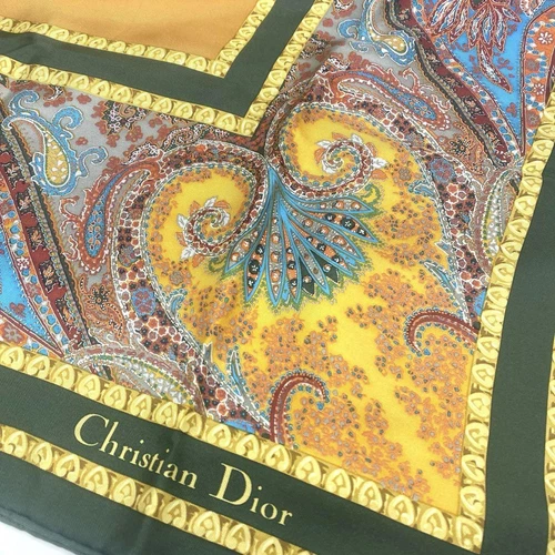Christian Dior écharpe en soie grand châle 90x90 cm neuf accessoire mode femme