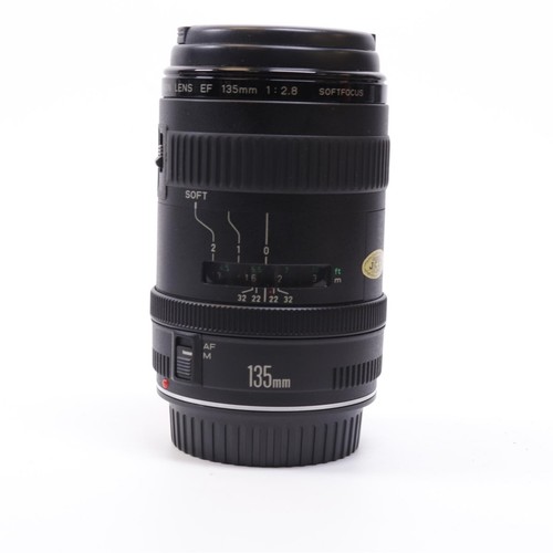 Canon Telephoto EF 135mm f/2.8 Autofocus Lens Soft Focus - FZ - Picture 5 of 12