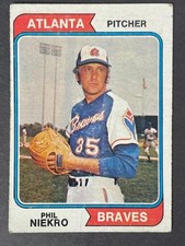 VINTAGE 1974 Topps PHIL NIEKRO # 29 -▶HOF !!!◀- EX