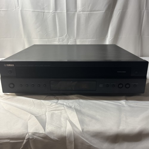 Yamaha CDC-697 5-Disc CD Wechsler / Player — getestet, super Zustand, ohne Fernbedienung