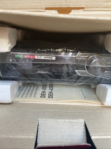 Pioneer CD RDS Radio DEH-4500BT (BNIB) - Picture 15 of 16