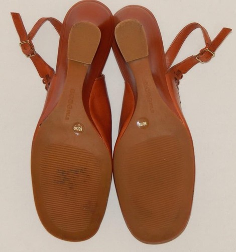 BCBGIRLS Women's Brown Leather Floral Slingback Wedge Pumps Size 8 B - Picture 8 of 9