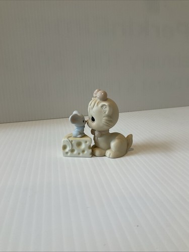 Precious Moments "Not a Creature was Stirring" - 524484 - with Box - EUC - Picture 2 of 5