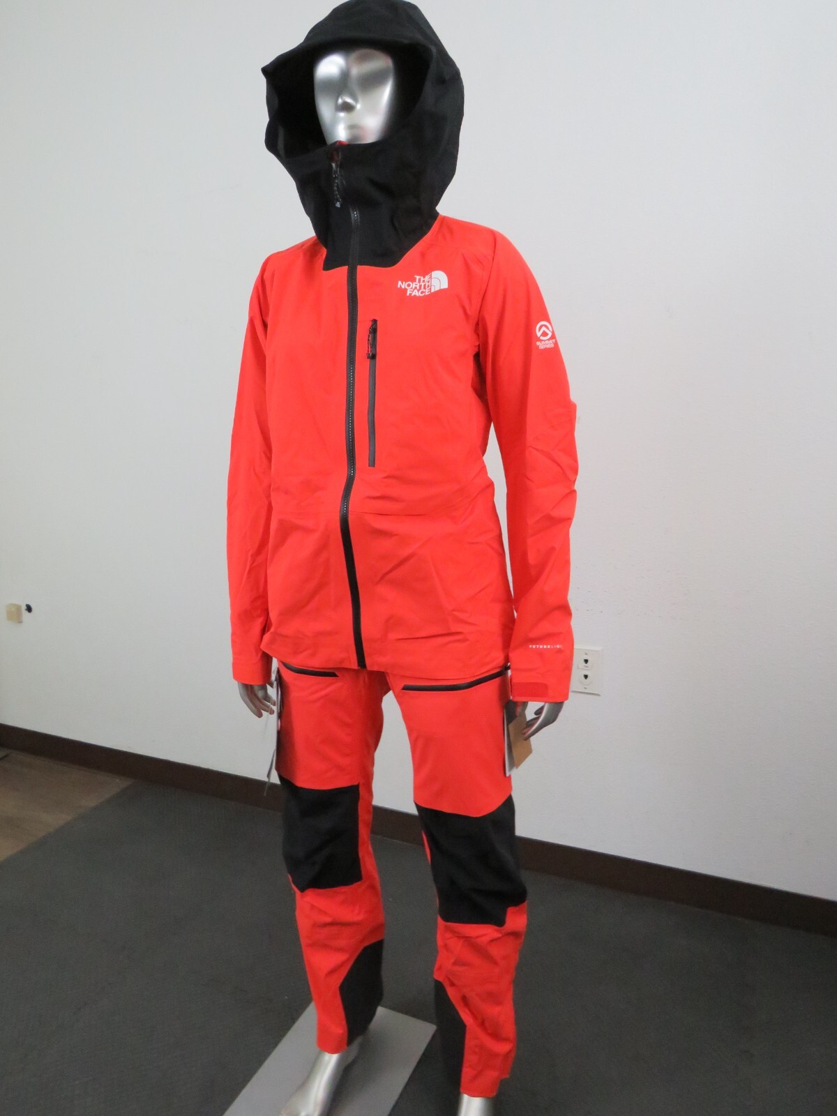 Womens The North Face L5 LT FUTURELIGHT Ski Climbing Shell Jacket Flare $450