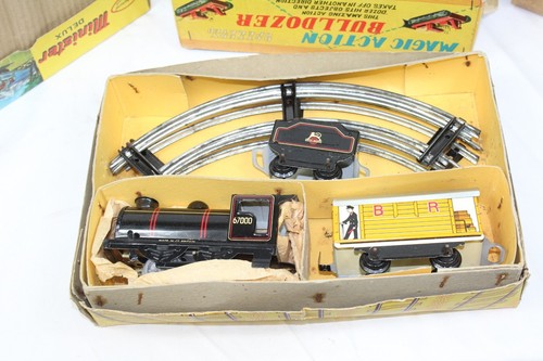 F x4 Vintage Boxed Tin Toys Inc. Brimtoy Clockwork Train Set, Chad Valley Car - Picture 5 of 6