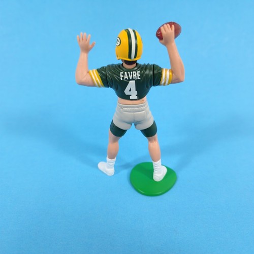 Green Bay Packer Collector Gift Lot Brett Favre Figure & Mini Helmet Sticker Mug - Picture 4 of 11