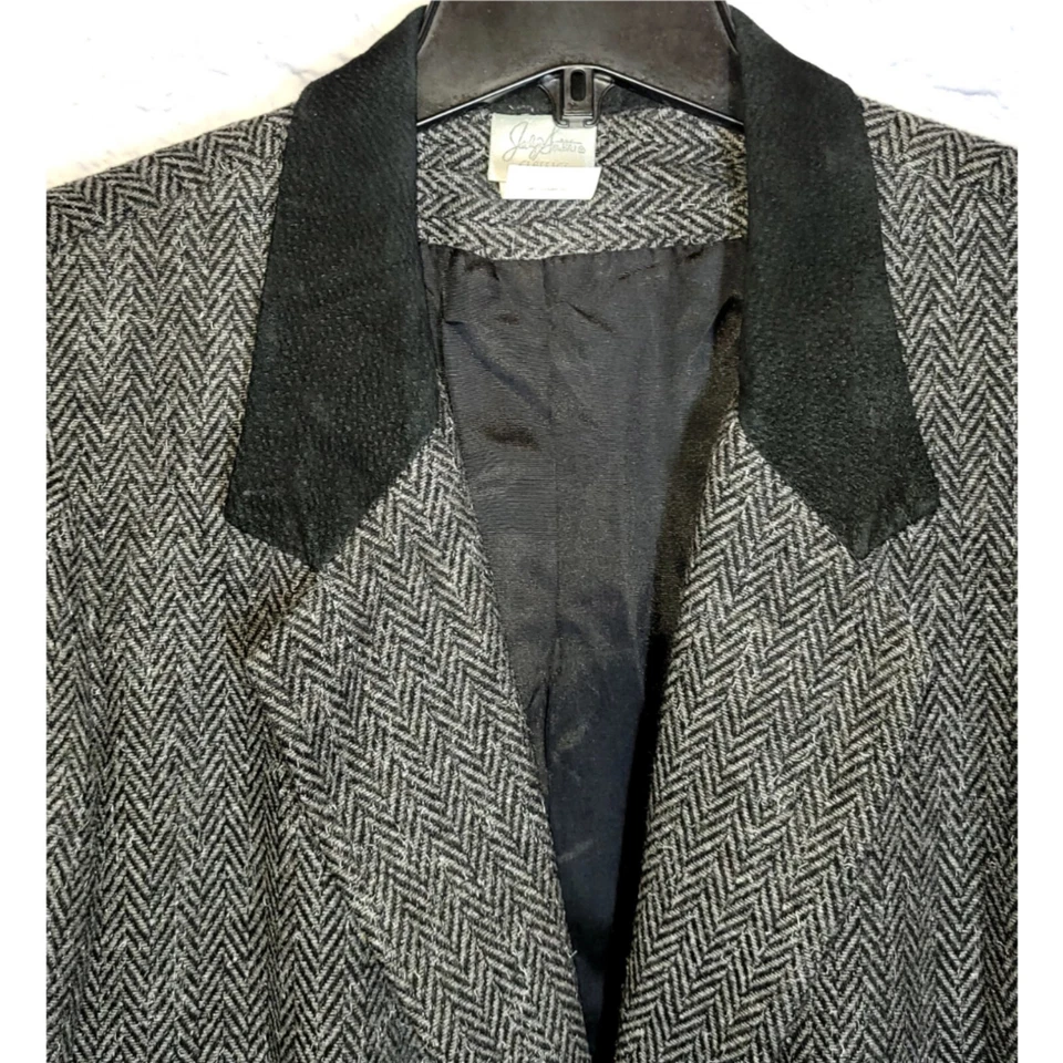 Blazer Jaclyn Smith Clásico Espiga Gris Carbón Talla 14 Cuello Contraste  Foto 3 de 4