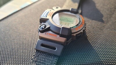 Casio Cyber Max JG-300 Punch Force Game Rare Vintage Rare