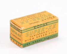 KODAK LTD 828 SUPER-XX IN TROPICAL PACK, EXPIRED OCT, 1947/cks/202076