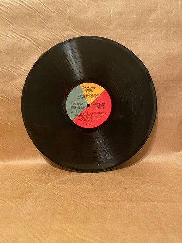 DARYL HALL JOHN OATES Rock'n Soul 12" Vinyl LP 33 rpm 1975 RCA Record #4858 NM - Foto 3 di 8