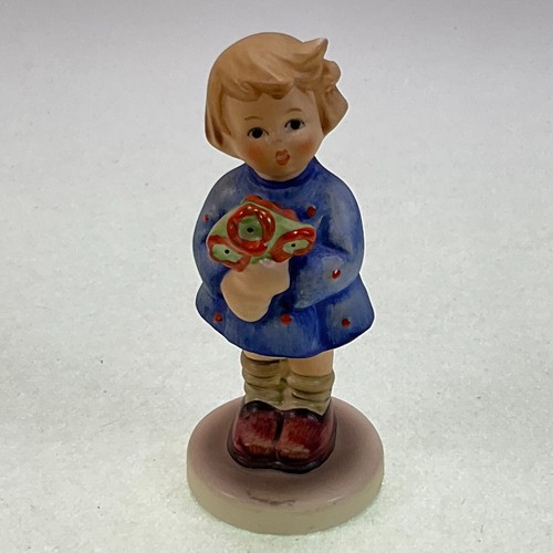 Hummel Goebel Girl with Nosegay 1979-1991 W Germany 239A TMK-6