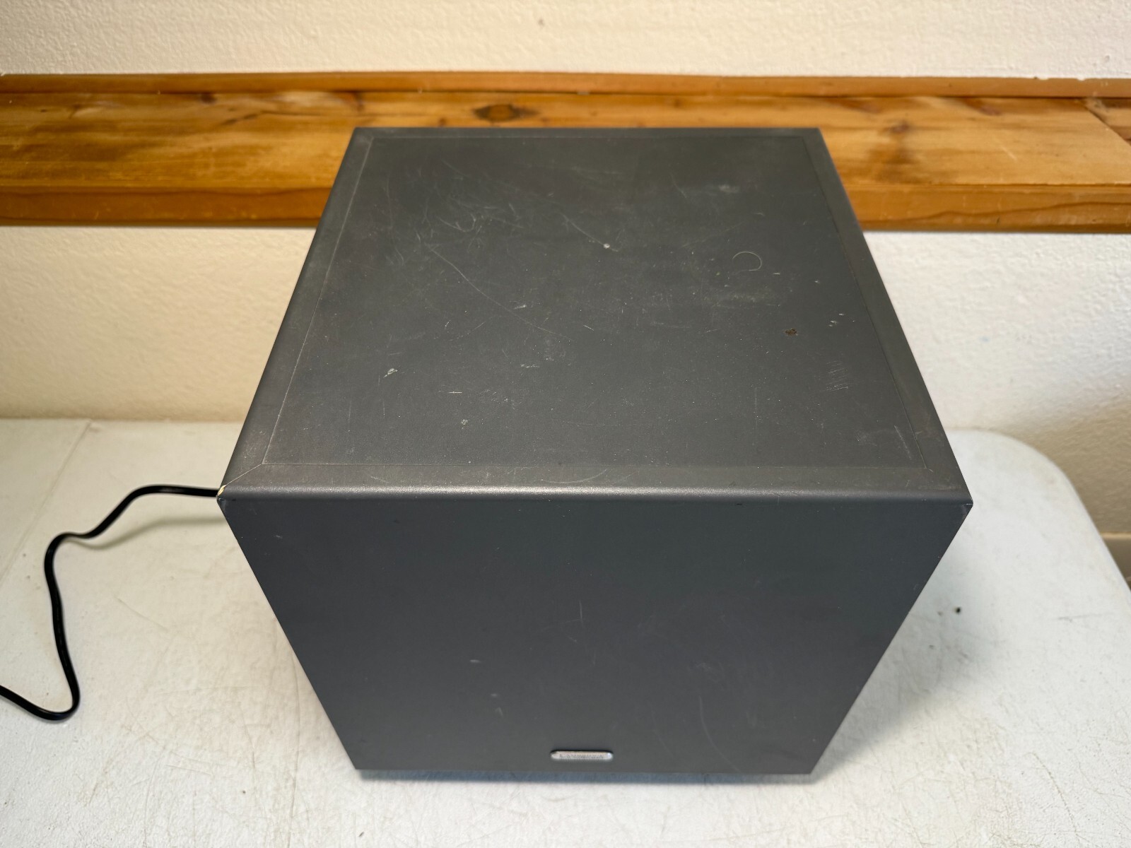 Cambridge Soundworks BassCube 8S Subwoofer Bass Home Theater 8" Down