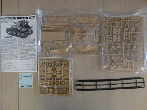 1/35 TAMIYA Model Ref 248 German Tank Destroyer Marder III (Damaged Box) - Picture 2 of 3