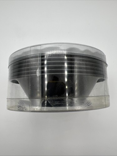 Pampered Chef Mini Pie Pans Set of Six 1546 with Removable Bases Quiche NEW - Picture 2 of 3