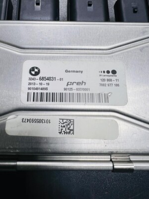 BMW LCI アクティブステアリング ユニット コンピューター 6854031 BMW LCI アクティブステアリング ユニット コンピューター