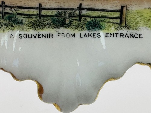Vintage Shelley Souvenir Dish Early View Of Lakes Entrance - Picture 3 of 4
