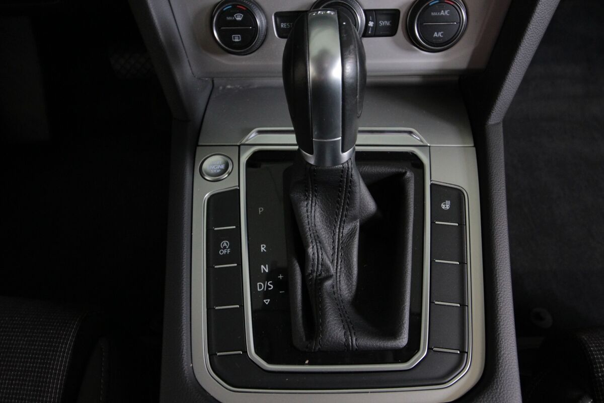 VW Passat 2,0 TDi 150 Comfort+ Vari. DSG
