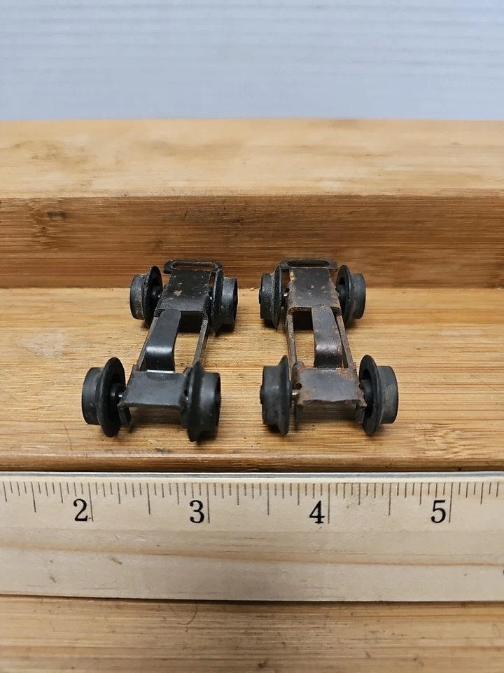 2 American Flyer 21165 Casey Jones Loco Pilot Front Truck PA9990 Wheels XA30A035 - Image 4 of 4