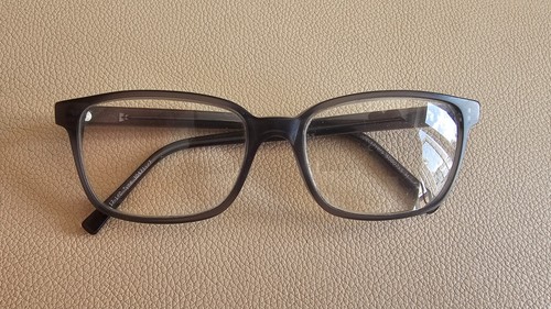 Specsavers glasses frames beginning with the letter T - Titan, Tom,Tyler etc. - Picture 299 of 300