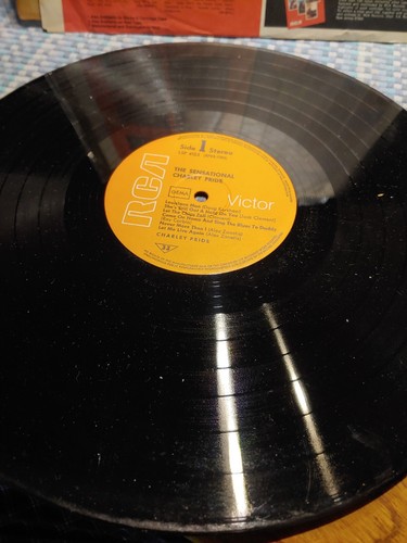 The Sensational Charley Pride GERMAN Press RCA LSP-4153 Orange Label 1969 - Picture 7 of 9