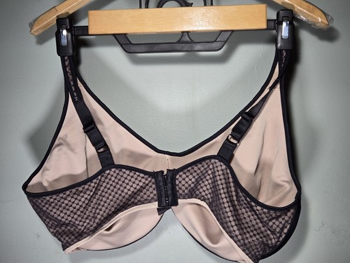 Bali Women's Bra Size 40DDD Black Lace Over Beige Full Coverage Wired 3385 - Picture 2 of 4