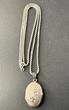 Italian Sterling Silver Locket/pendant chain