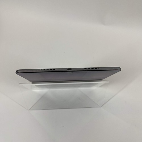 Solo WiFi Apple iPad Pro 10.5" 256GB 17.7.2 Argento MPDY2LL/A - Foto 8 di 9