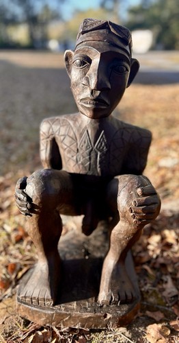 Vintage African Hand-Carved Guardian Figure 22.5" | Tribal Wood Sculpture - Picture 3 of 20