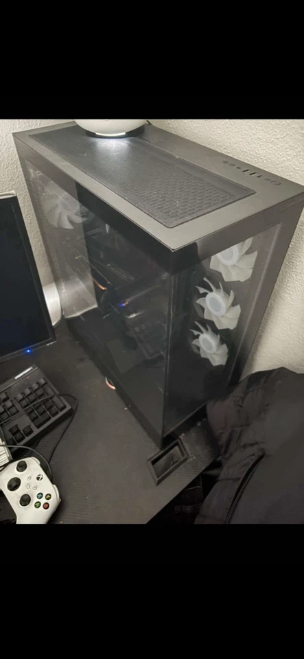 Cyber Power Gaming PC AMD Radeon RX - Bild 2 von 2