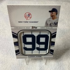 2022 Topps Series 1 - Jersey Medallion Commemorative Relics Aaron Judge #JNM-AJ