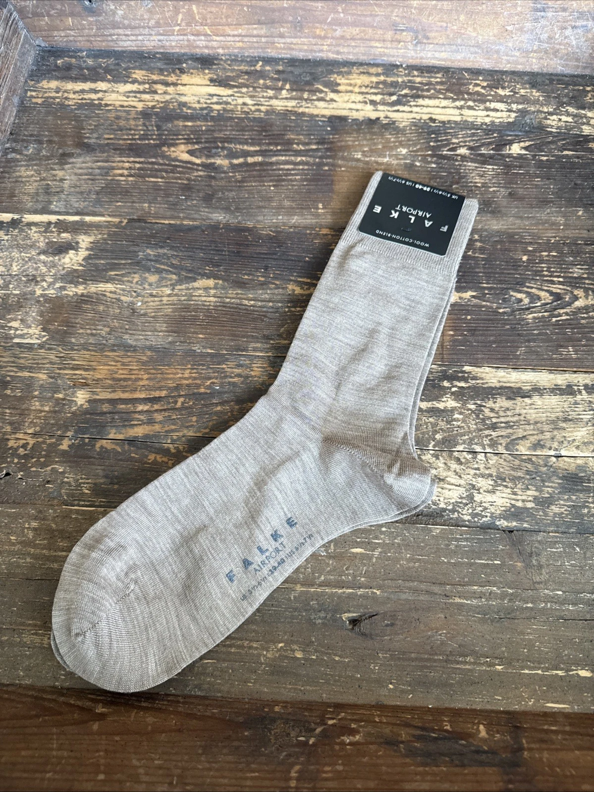 Falke Airport Socks - Men's Timeless Elegant 6 1/2- 7 1/2 Nutmeg Wool Cotton